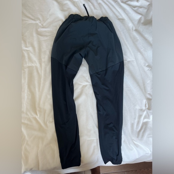 Nike Soccer Pants - Picture 2 of 3